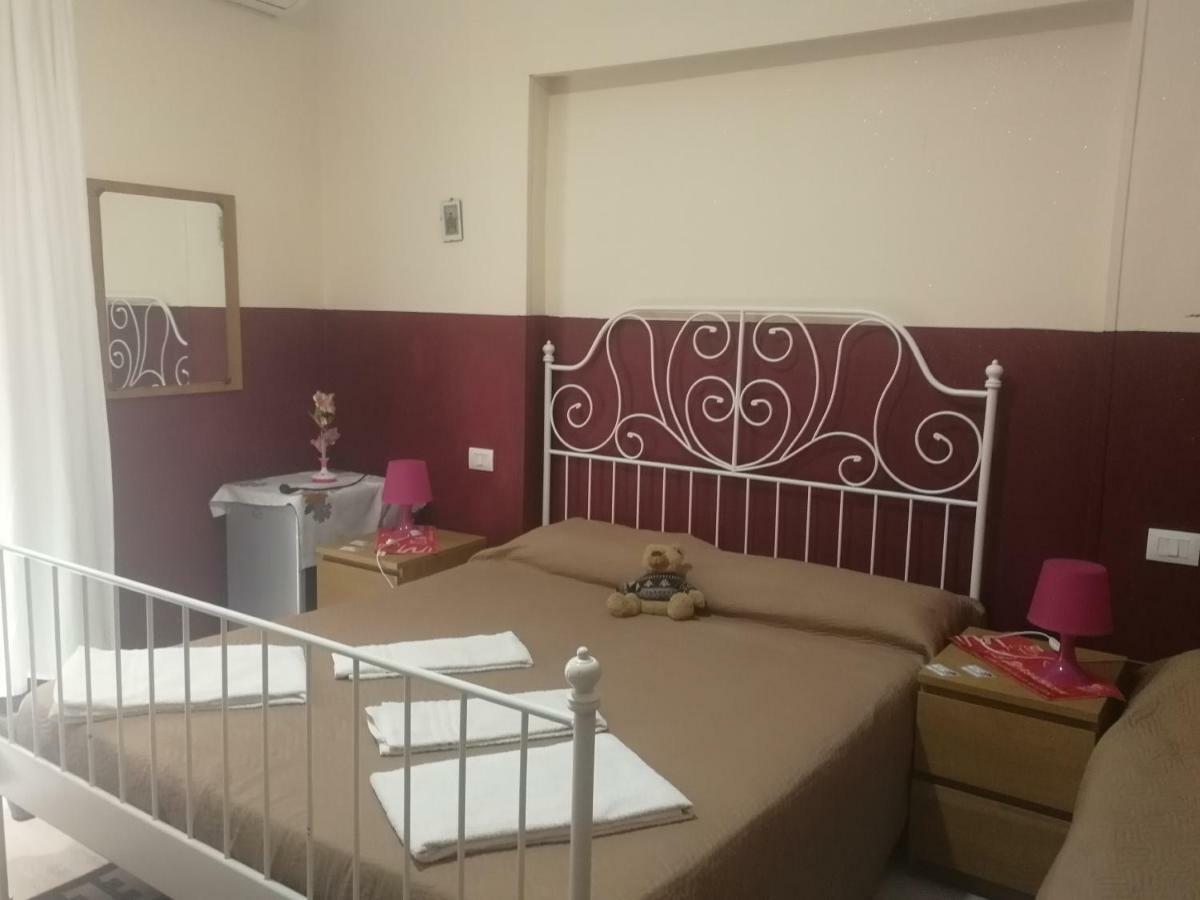Atrium Rooms 卡塔尼亚 外观 照片