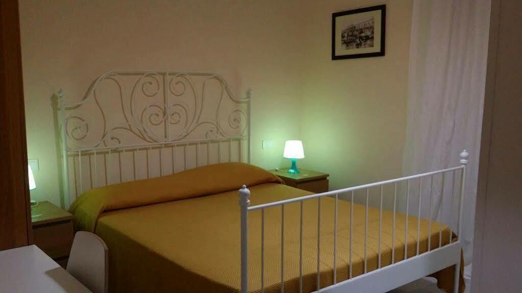 Atrium Rooms 卡塔尼亚 外观 照片